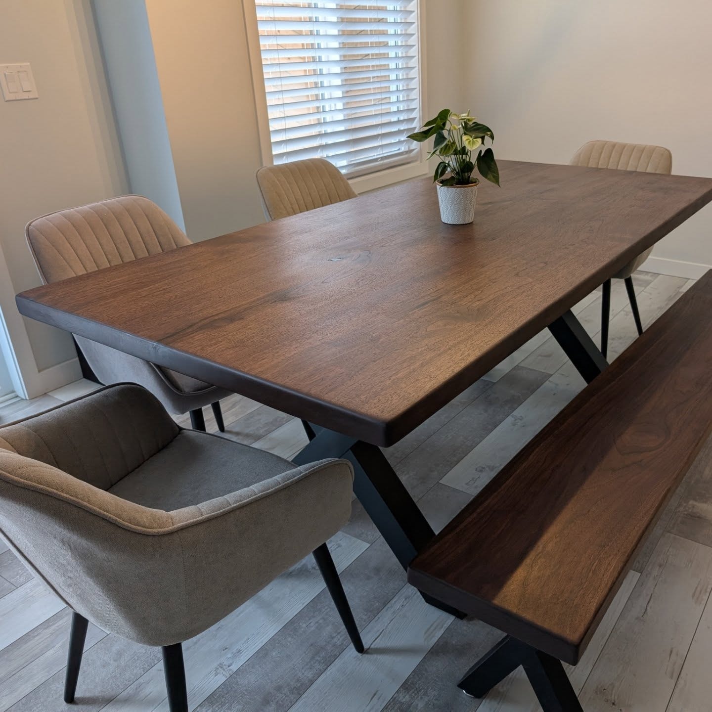 Solid Wood Dining Tables